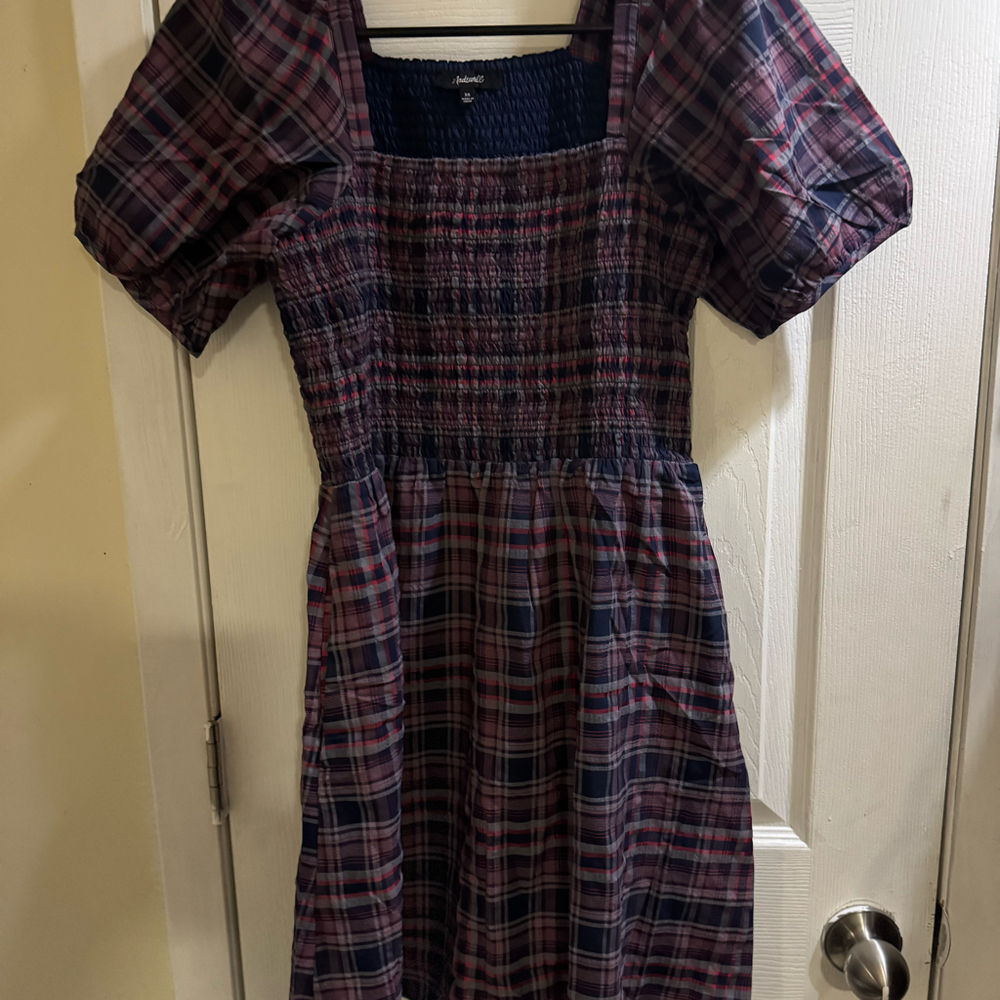 Madewell Women’s Sz XS Plaid Smocked Puff Sleeve Midi Dress